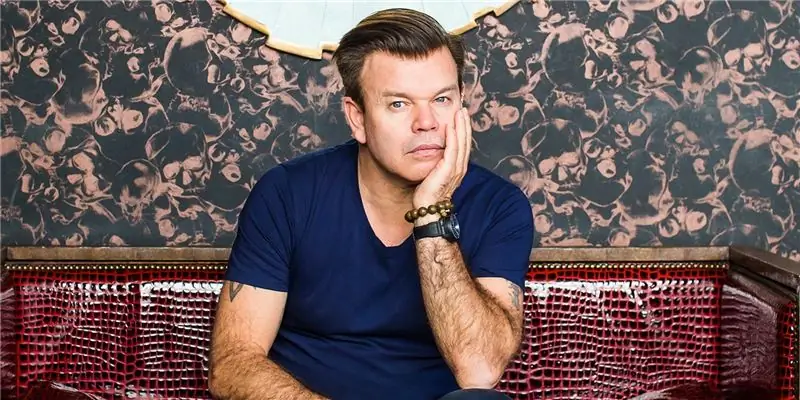 Пол Окенфолд Собственный капитал: Вики, женат, семья, свадьба, зарплата, братья и сестры