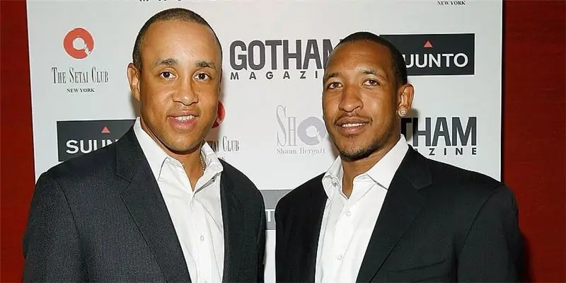 Крис Духон Чистая стоимость: Вики, Женат, Семья, Свадьба, Заработная плата, Братья и сестры