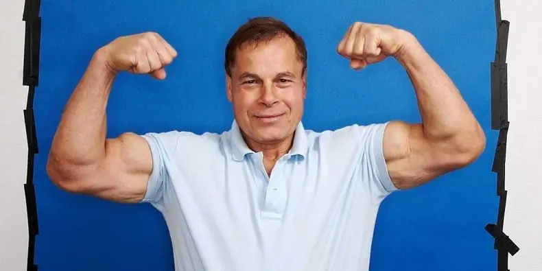 Собственный капитал Франко Колумбу: Вики, женат, семья, свадьба, зарплата, братья и сестры