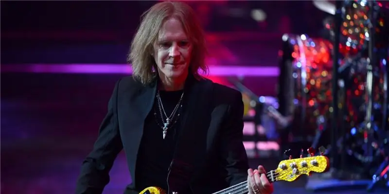 Состояние Тома Гамильтона: Вики, женат, семья, свадьба, зарплата, братья и сестры