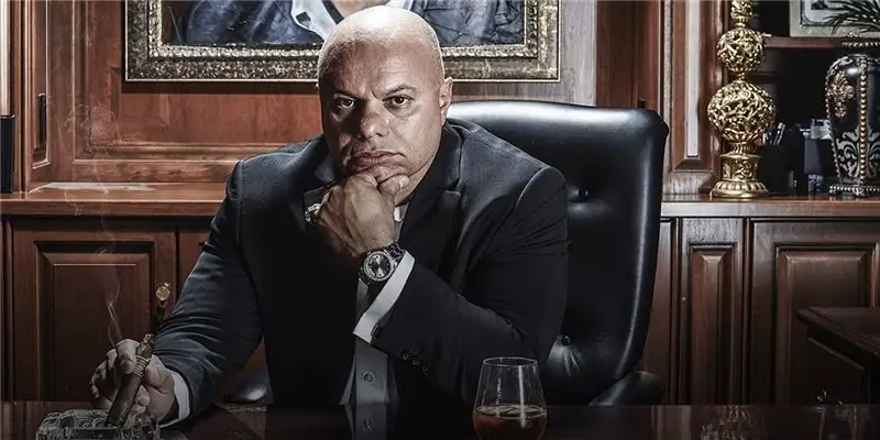 Винс Изольди Собственный капитал: Вики, женат, семья, свадьба, зарплата, братья и сестры