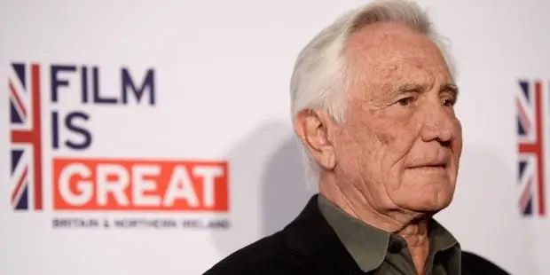 Джордж Лэзенби Собственный капитал: Вики, Женат, Семья, Свадьба, Заработная плата, Братья и сестры