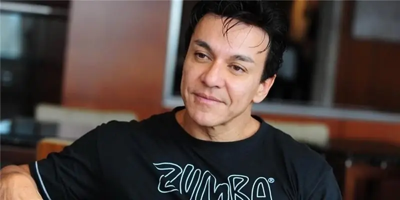 Бето Перес Состояние: вики, женат, семья, свадьба, зарплата, братья и сестры