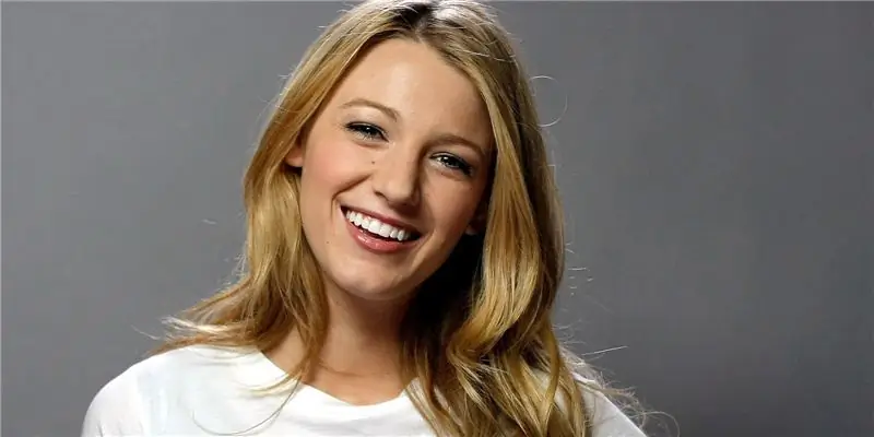 Блейк Лайвли Чистая стоимость: Вики, В браке, Семья, Свадьба, Заработная плата, Братья и сестры