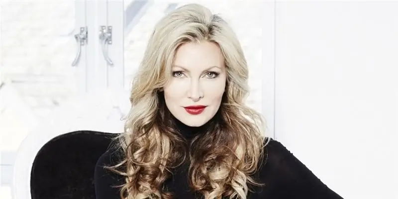 Caprice Bourret Собственный капитал: Вики, В браке, Семья, Свадьба, Заработная плата, Братья и сестры