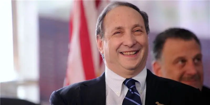 Состояние Брюса Ратнера: Вики, Женат, Семья, Свадьба, Заработная плата, Братья и сестры