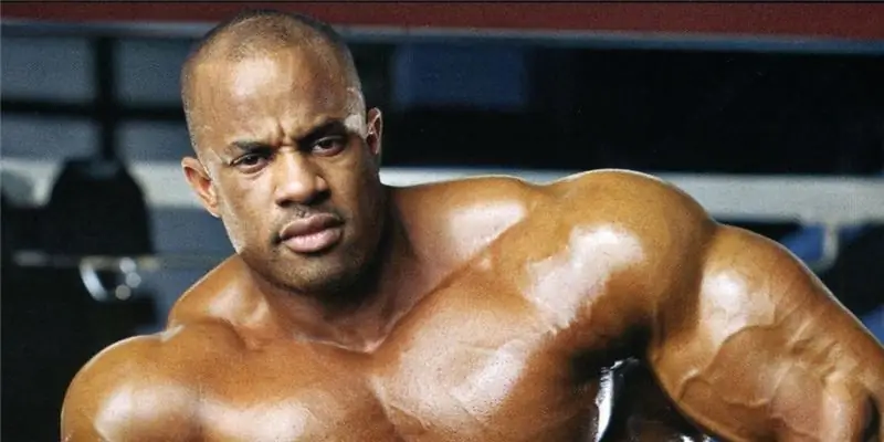 Состояние Ронни Колемана: Вики, женат, семья, свадьба, зарплата, братья и сестры