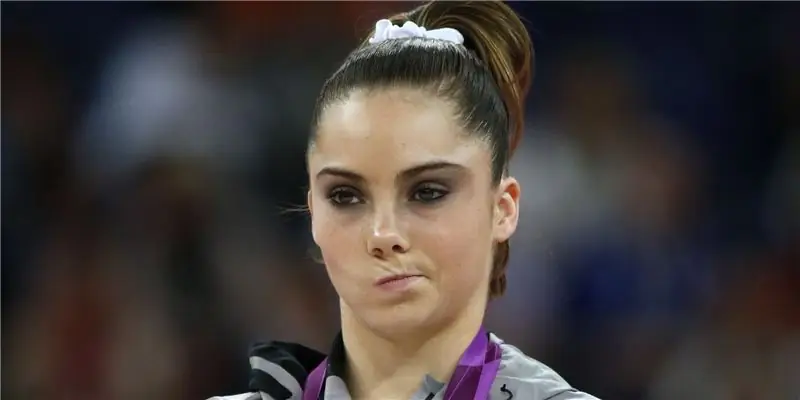 Маккайла Марони Собственный капитал: Вики, В браке, Семья, Свадьба, Заработная плата, Братья и сестры