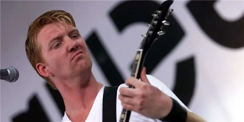 Джош Хомм Чистая стоимость: Вики, женат, семья, свадьба, зарплата, братья и сестры