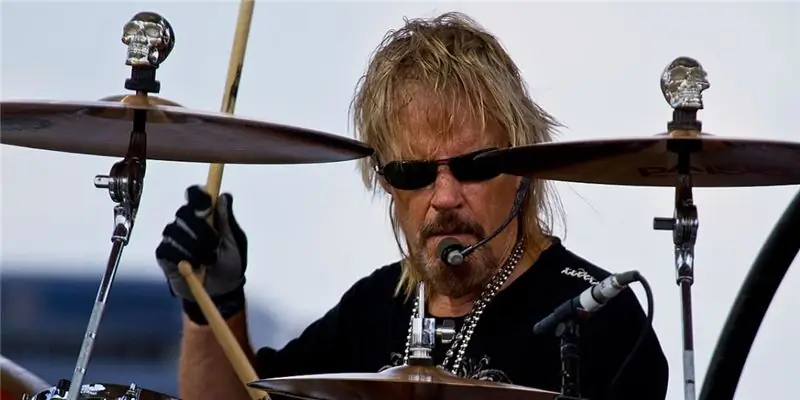 Фрэнк Борода Собственный капитал: Вики, Женат, Семья, Свадьба, Заработная плата, Братья и сестры