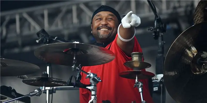 Картер Бьюфорд Собственный капитал: Вики, женат, семья, свадьба, зарплата, братья и сестры