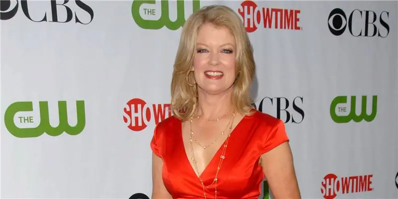 Состояние Мэри Харт: Вики, В браке, Семья, Свадьба, Заработная плата, Братья и сестры