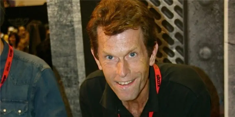 Кевин Конрой Собственный капитал: Вики, женат, семья, свадьба, зарплата, братья и сестры