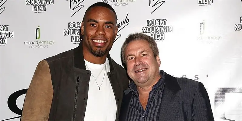 Джон Мелендес Собственный капитал: Вики, женат, семья, свадьба, зарплата, братья и сестры