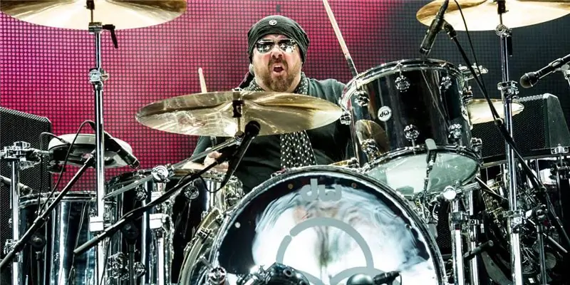 Джейсон Бонэм Чистая стоимость: Вики, женат, семья, свадьба, зарплата, братья и сестры