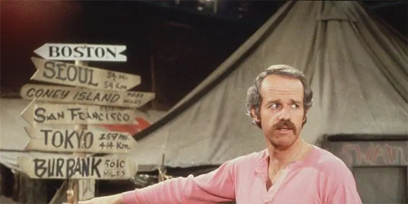 Состояние Майка Фаррелла: Вики, Женат, Семья, Свадьба, Заработная плата, Братья и сестры