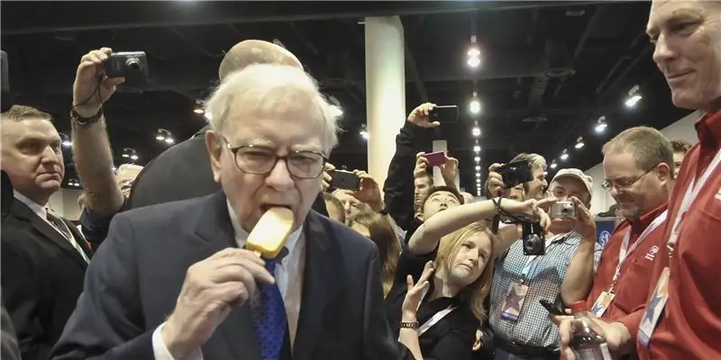 Собственный капитал Berkshire Hathaway: вики, женат, семья, свадьба, зарплата, братья и сестры