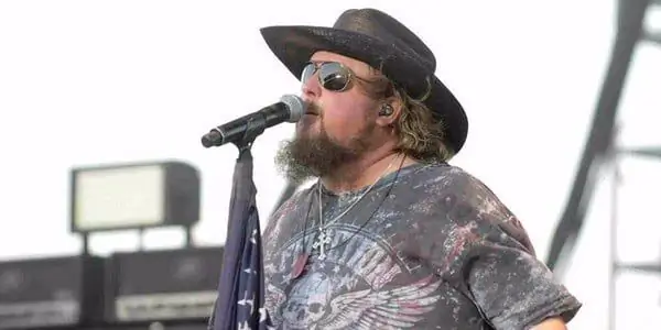 Colt Ford Собственный капитал: Вики, Женат, Семья, Свадьба, Заработная плата, Братья и сестры
