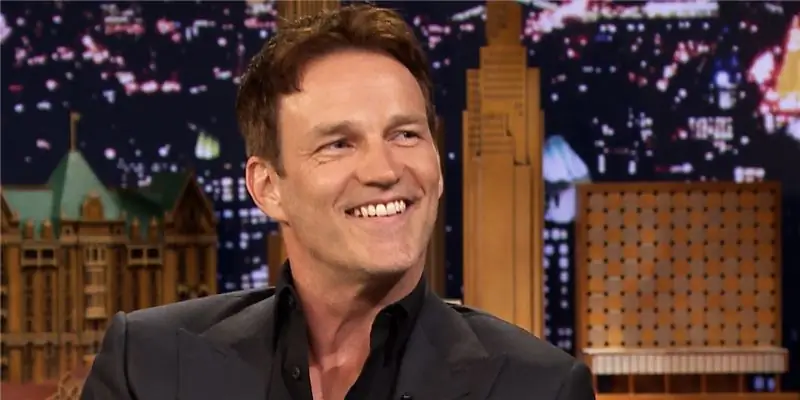 Стивен Мойер Собственный капитал: Вики, женат, семья, свадьба, зарплата, братья и сестры