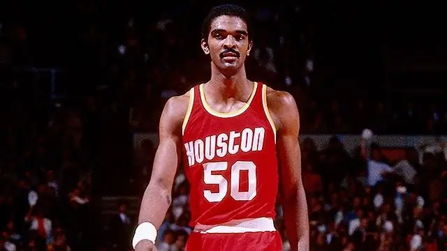 Ральф Сэмпсон Собственный капитал: Вики, женат, семья, свадьба, зарплата, братья и сестры