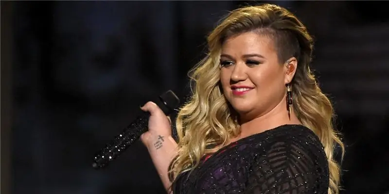 Келли Кларксон Чистая стоимость: Вики, В браке, Семья, Свадьба, Заработная плата, Братья и сестры