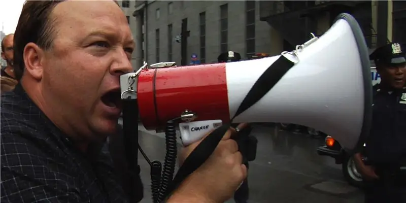 Состояние Алекса Джонса: Вики, Женат, Семья, Свадьба, Заработная плата, Братья и сестры