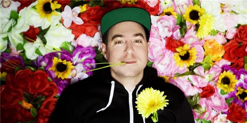 Джастин Мартин Чистая стоимость: Вики, женат, семья, свадьба, зарплата, братья и сестры