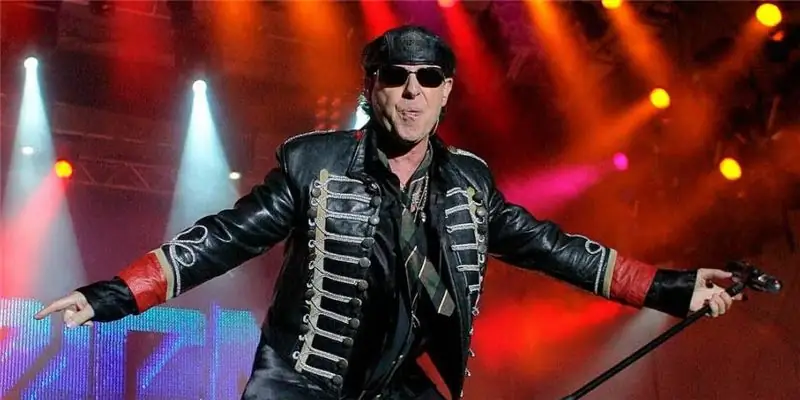 Клаус Майне Чистая стоимость: Вики, женат, семья, свадьба, зарплата, братья и сестры