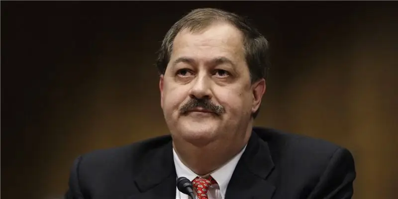 Дон Бланкеншип Собственный капитал: Вики, женат, семья, свадьба, зарплата, братья и сестры