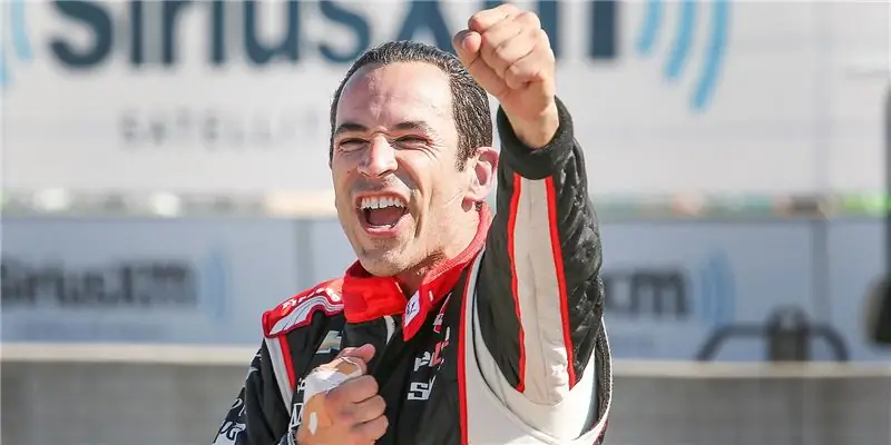 Хелио Кастроневес Собственный капитал: Вики, женат, семья, свадьба, зарплата, братья и сестры