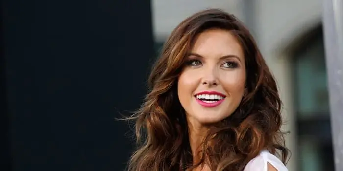 Состояние Одрины Патридж: Вики, Замужем, Семья, Свадьба, Заработная плата, Братья и сестры