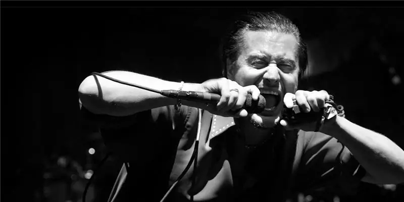 Майк Паттон Чистая стоимость: Вики, женат, семья, свадьба, зарплата, братья и сестры