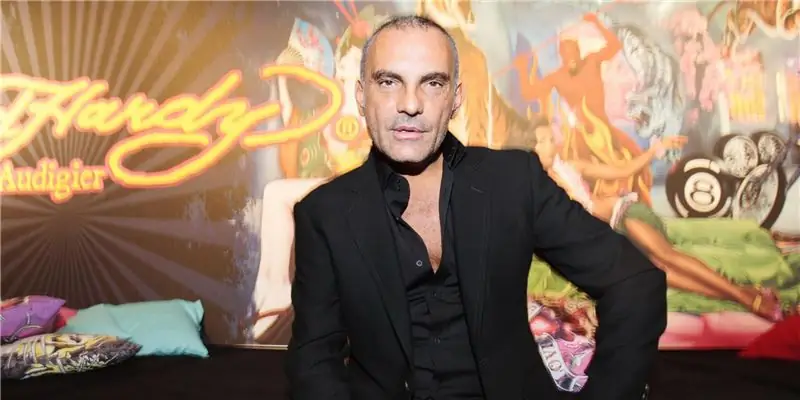 Кристиан Одиджье Чистая стоимость: Вики, В браке, Семья, Свадьба, Заработная плата, Братья и сестры