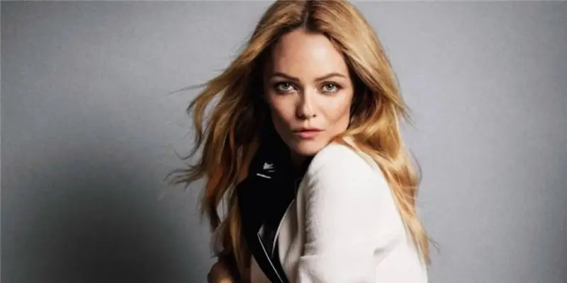 Ванесса Паради Состояние: вики, замужем, семья, свадьба, зарплата, братья и сестры