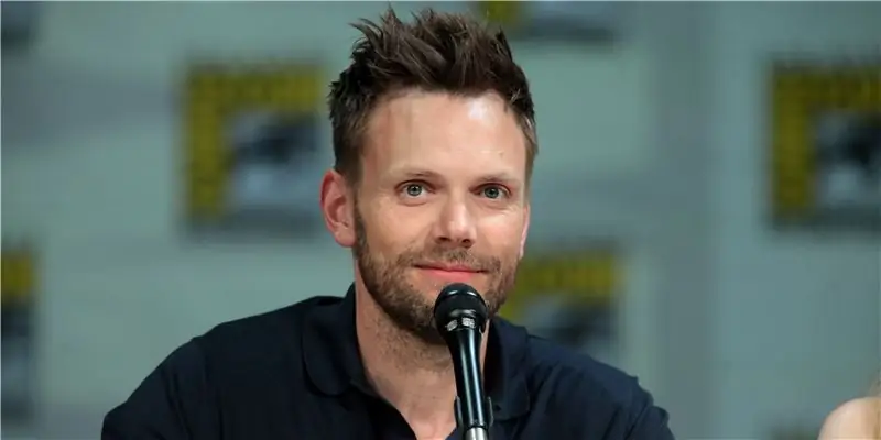 Джоэл Макхейл Собственный капитал: Вики, женат, семья, свадьба, зарплата, братья и сестры