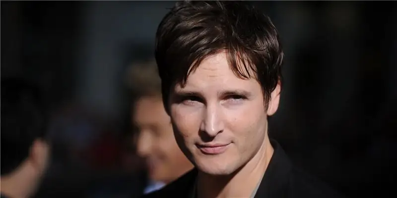 Питер Фачинелли Собственный капитал: Вики, женат, семья, свадьба, зарплата, братья и сестры