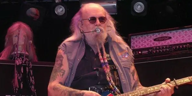 Дэвид Аллан Коу Чистая стоимость: Вики, женат, семья, свадьба, зарплата, братья и сестры