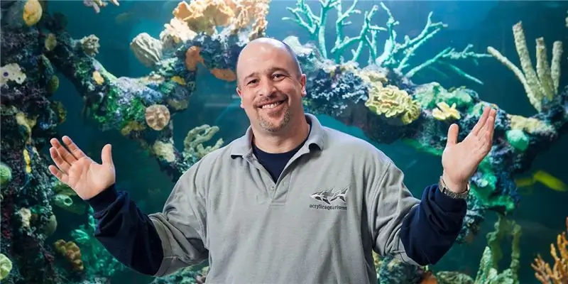 Бретт Реймер Собственный капитал: Вики, женат, семья, свадьба, зарплата, братья и сестры