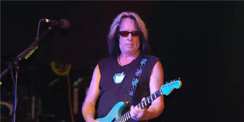 Тодд Рундгрен Собственный капитал: Вики, женат, семья, свадьба, зарплата, братья и сестры