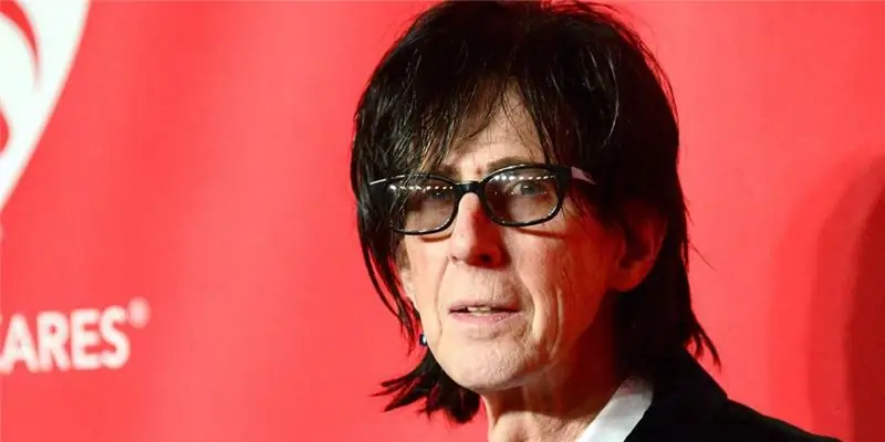 Рик Окасек Собственный капитал: Вики, женат, семья, свадьба, зарплата, братья и сестры