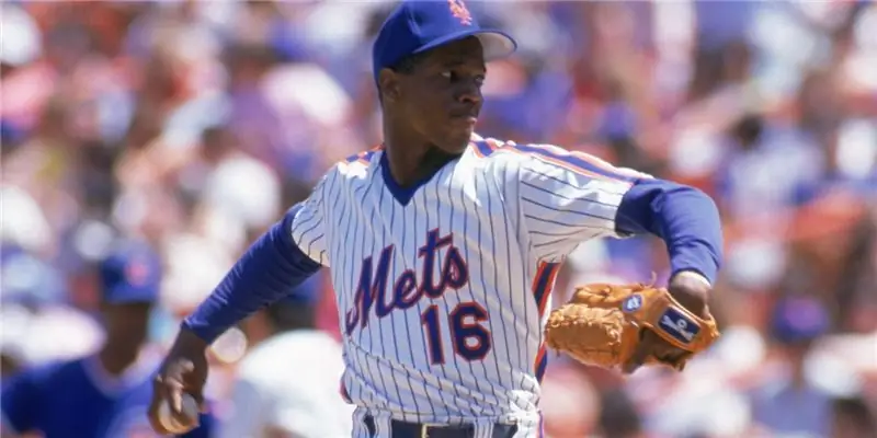 Дуайт Гуден Собственный капитал: Вики, женат, семья, свадьба, зарплата, братья и сестры