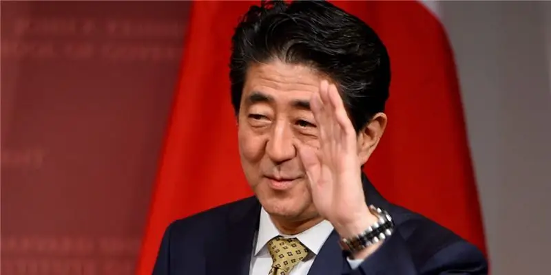 Состояние Синдзо Абэ: Вики, В браке, Семья, Свадьба, Заработная плата, Братья и сестры