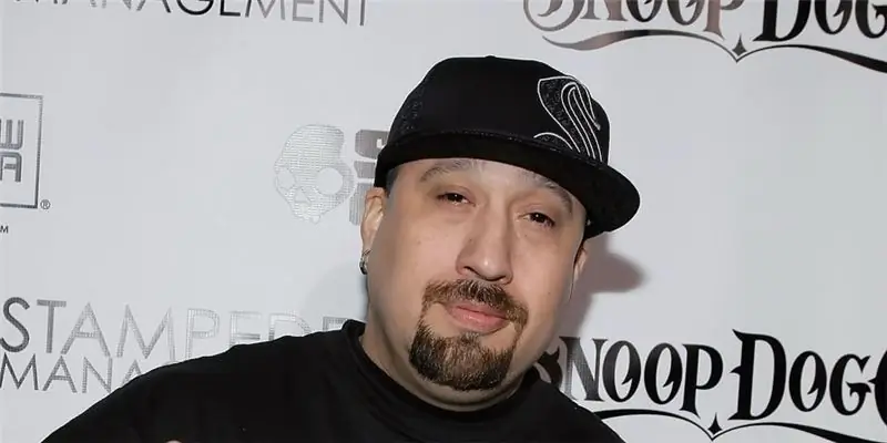 B-Real Net Worth: Wiki, женат, семья, свадьба, зарплата, братья и сестры