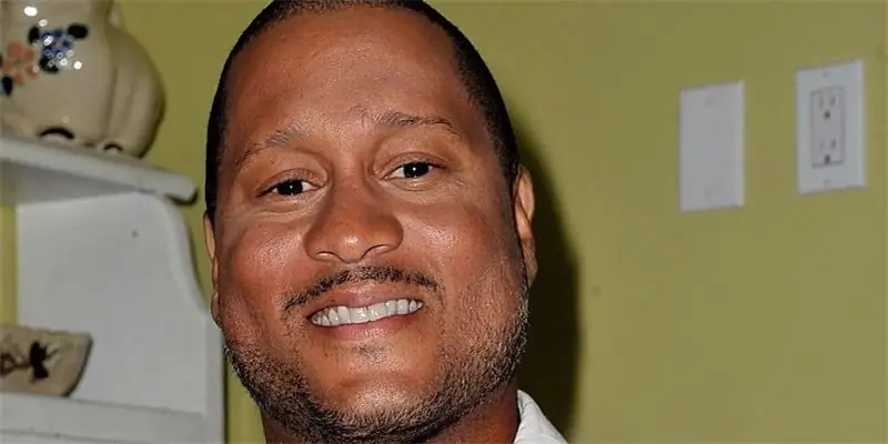 Пэт Нили Собственный капитал: Вики, В браке, Семья, Свадьба, Заработная плата, Братья и сестры