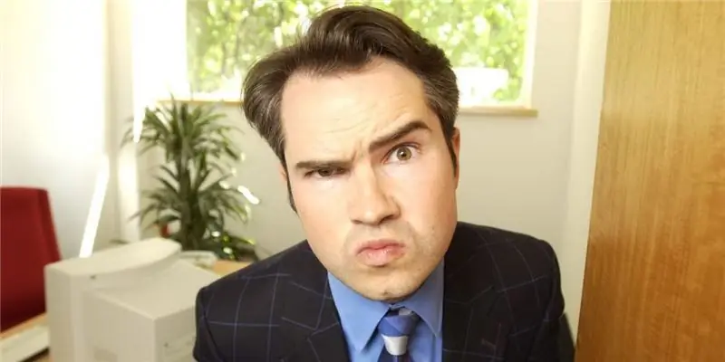 Джимми Карр Чистая стоимость: Вики, женат, семья, свадьба, зарплата, братья и сестры