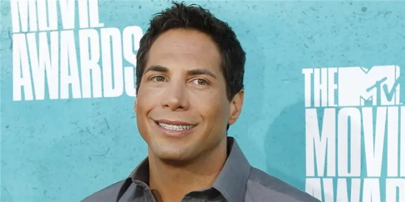 Джо Фрэнсис Чистая стоимость: Вики, женат, семья, свадьба, зарплата, братья и сестры