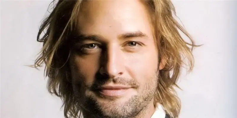 Джош Холлоуэй Чистая стоимость: Вики, женат, семья, свадьба, зарплата, братья и сестры