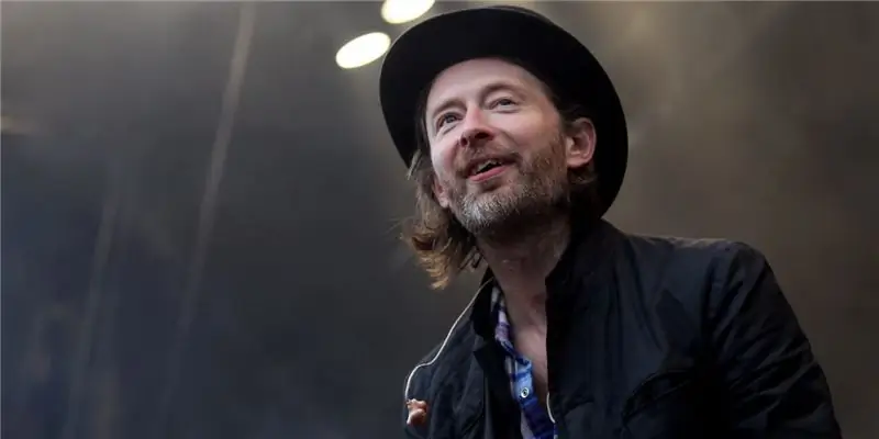 Том Йорк Собственный капитал: Вики, женат, семья, свадьба, зарплата, братья и сестры