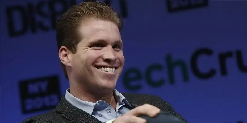 Джо Лонсдейл Чистая стоимость: Вики, женат, семья, свадьба, зарплата, братья и сестры