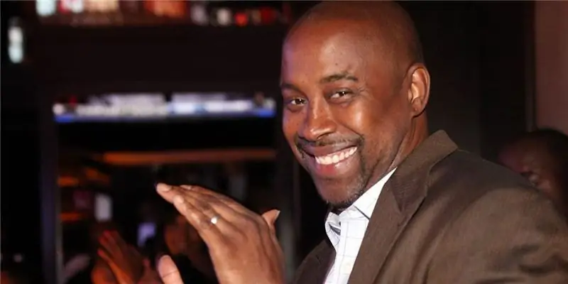 Кенни Андерсон Собственный капитал: Вики, женат, семья, свадьба, зарплата, братья и сестры